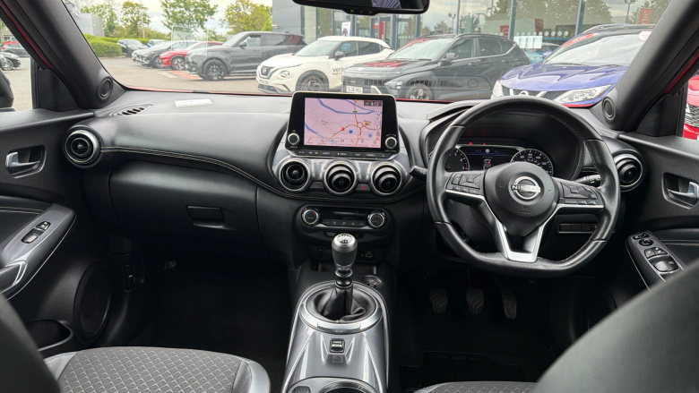 Nissan Juke 1.0 DiG-T 114 N-Connecta 5dr Petrol Hatchback